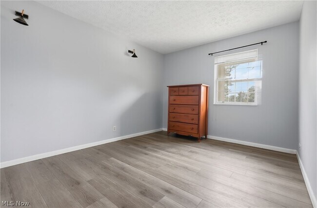 Building Photo - 1326 Aarons Way