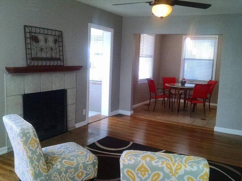 Dining area - 1818 3rd Street