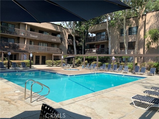 Building Photo - 22100 Burbank Blvd