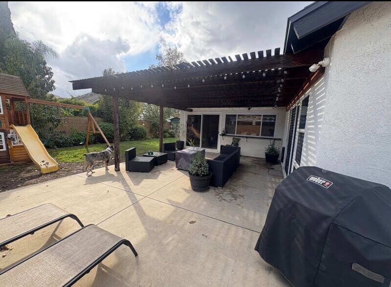 Building Photo - 5312 Diane St