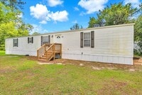 Building Photo - 2 Bedroom 2 Bathroom Home