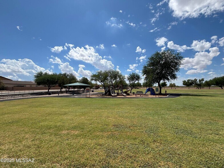 Building Photo - 6844 S Benedetti Ct