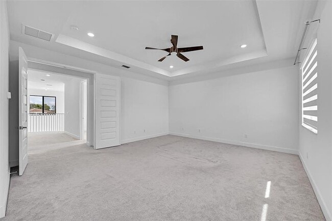 Building Photo - 10780 Oceano Wy
