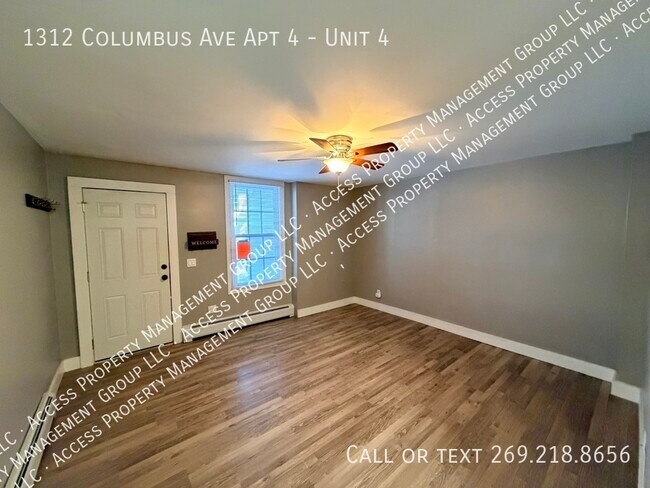 Building Photo - 1312 Columbus Ave