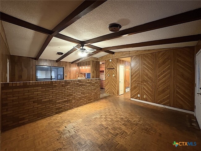 Building Photo - 1313 Elia St