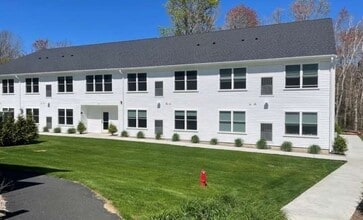 Building Photo - 574-576 State St