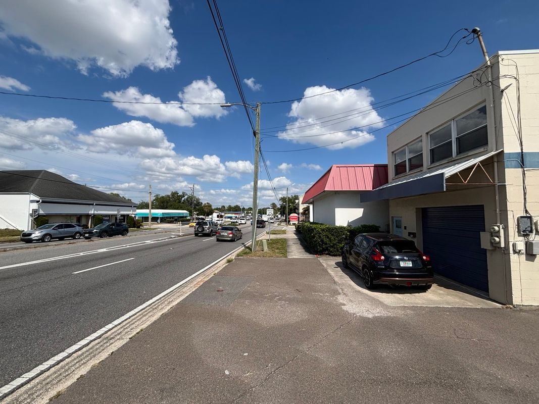 Building Photo - 1221 Court St