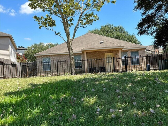 Building Photo - 24507 Cornell Park Ln