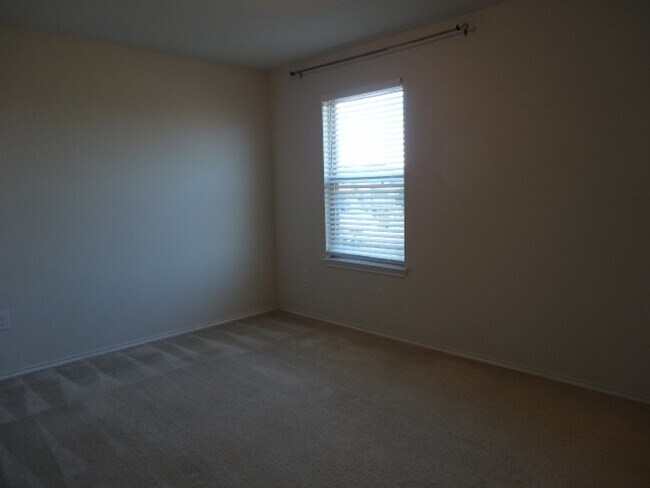 Building Photo - 4418 Windmill Run Dr