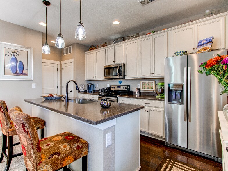 Building Photo - 16426 Zuni Pl