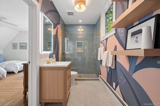 Building Photo - 5 Shinnecock Rd