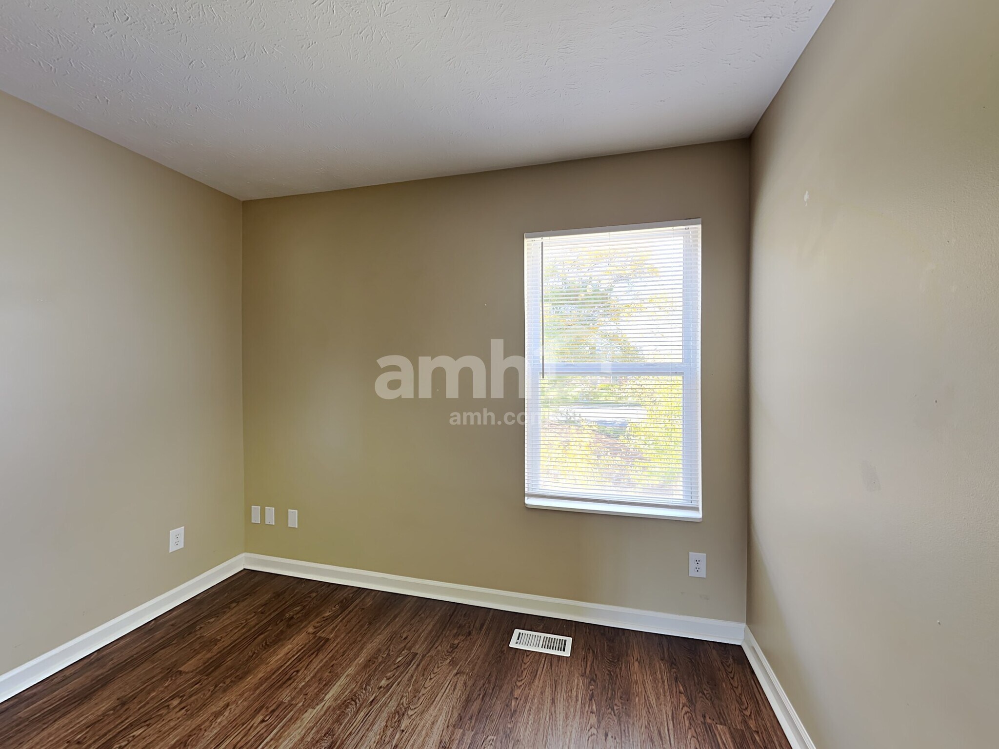 Building Photo - 9709 Wickland Ct