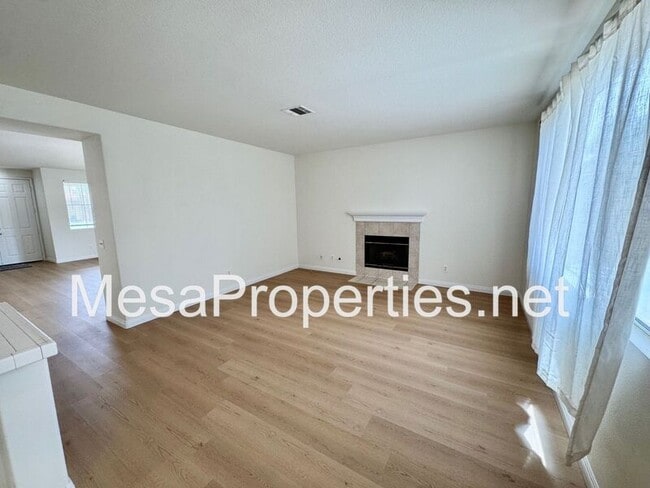 Building Photo - 6695 Goldy St