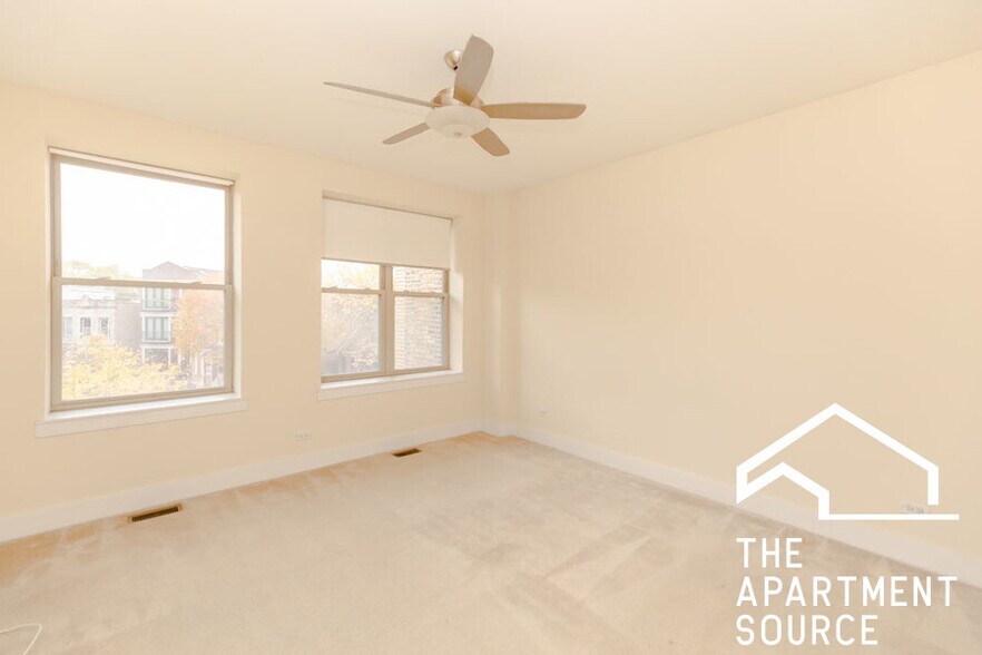 Building Photo - 2504 N Willetts Ct
