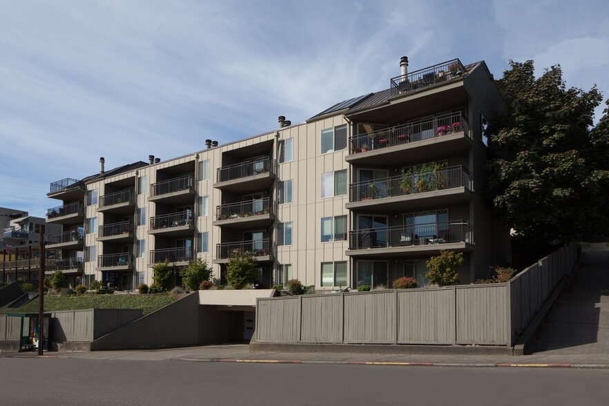 Nob Hill Apartments 900 Nob Hill Ave Seattle WA 98109 Apartment Finder