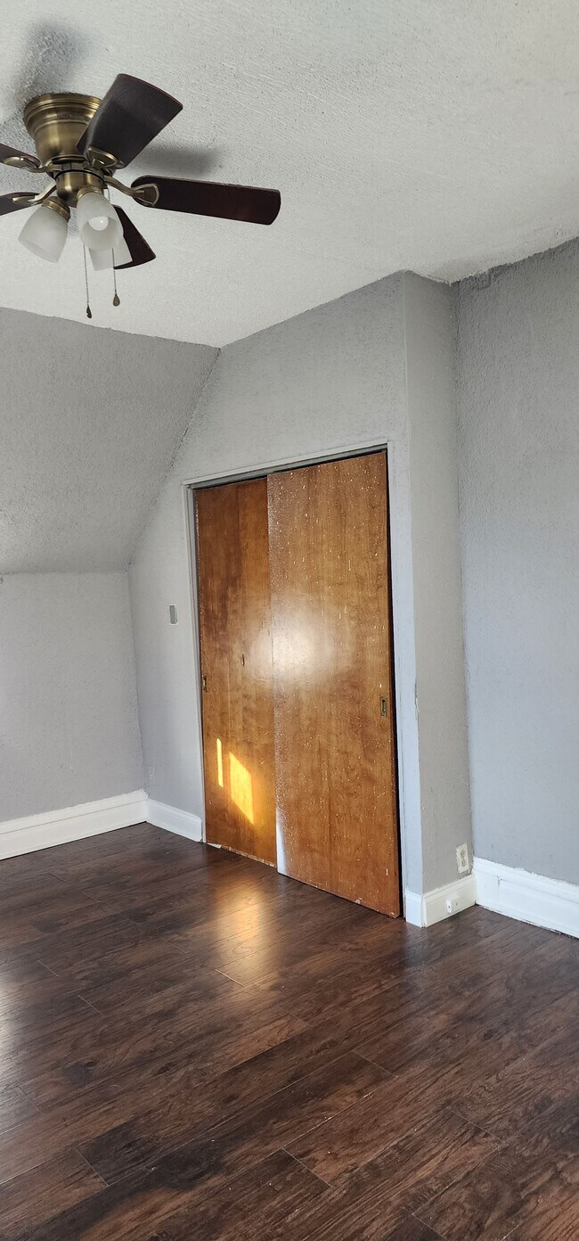 Building Photo - 4277 Margaretta Ave