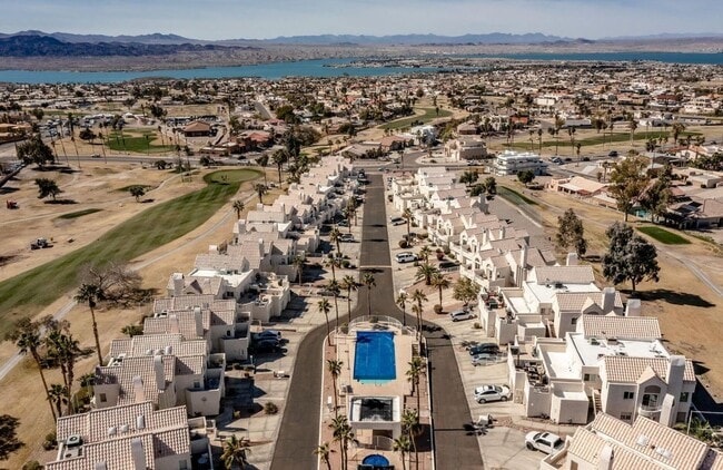 Building Photo - 420 Acoma Blvd S