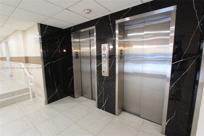 Building Photo - 801 NW 47th Ave