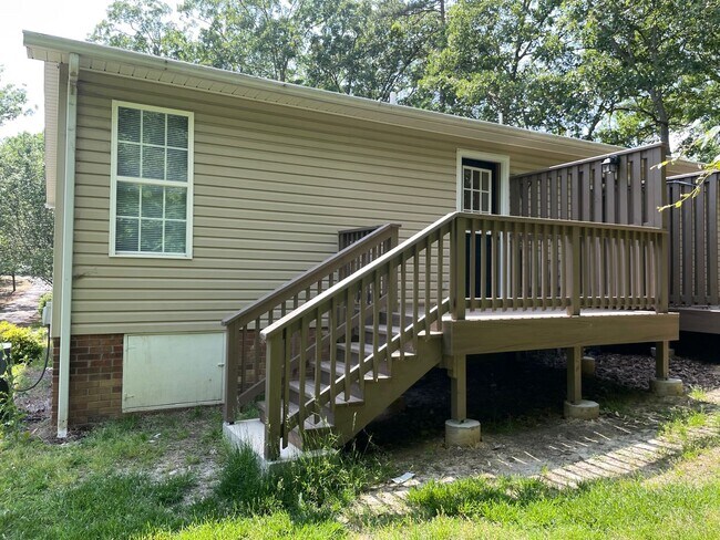 Building Photo - 1307
