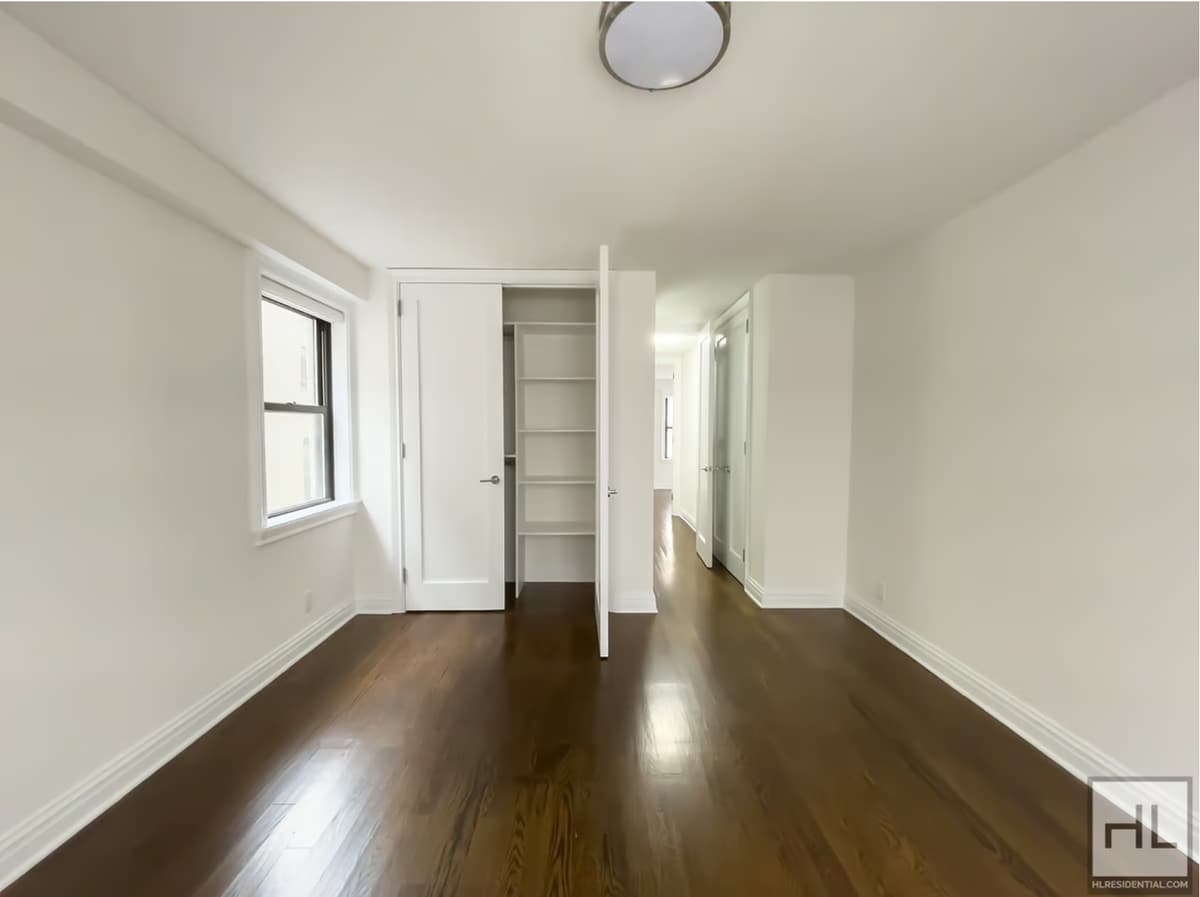 Building Photo - East 89th STREET