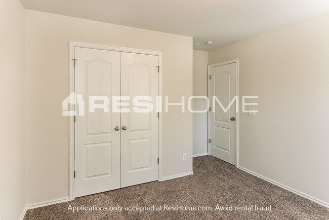 Building Photo - Home for Rent