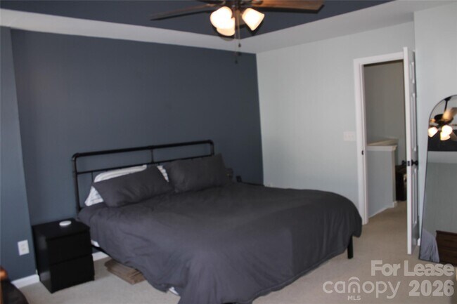 Building Photo - 9446 Cadman Ct