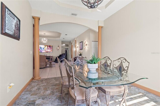 Building Photo - 10206 Shooting Star Ct