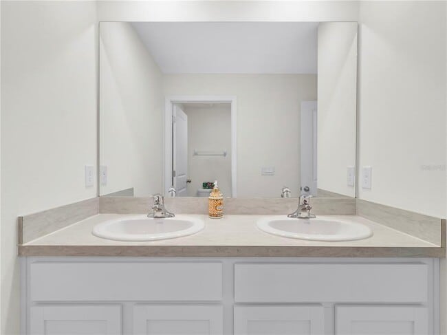 Building Photo - 5446 Logan Cave Ave