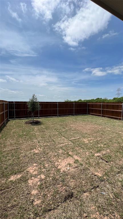 Building Photo - 600 Harvest Moon Dr