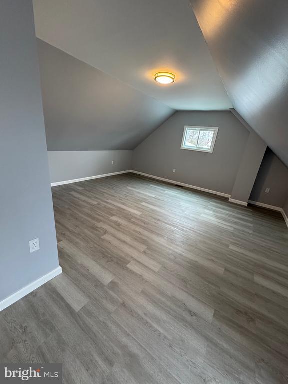 Building Photo - 114 S Meadow Dr