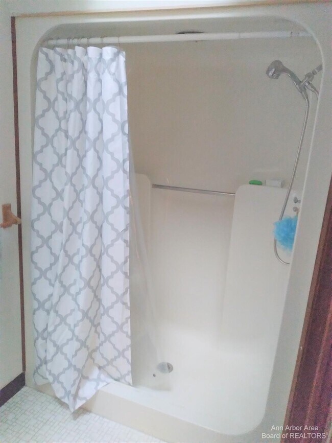 Building Photo - 5383 Textile Rd