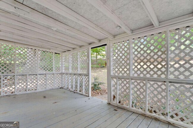 Building Photo - 119 McBee St