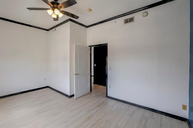 Building Photo - 3225 Turtle Creek Blvd