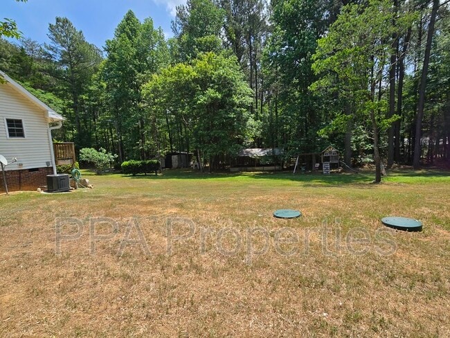 Building Photo - 7122 Ramblewood Dr