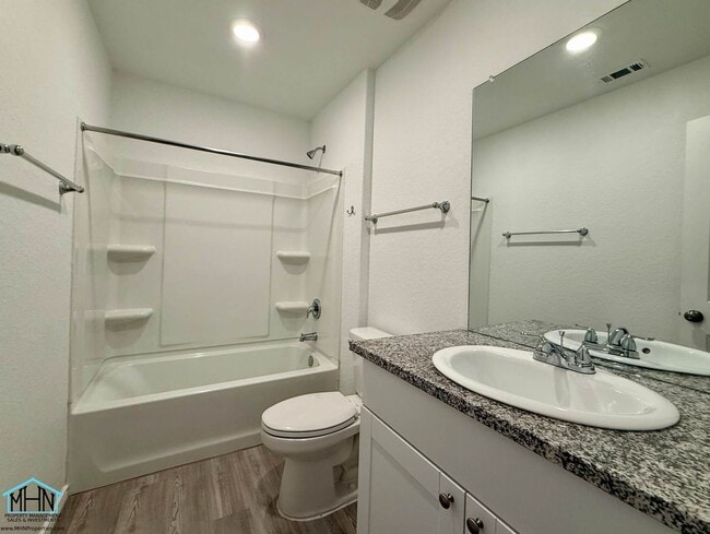 Building Photo - Beautifully Maintained 4-Bedroom 2-Bath Home in the Desirable Sage Meadows Community!