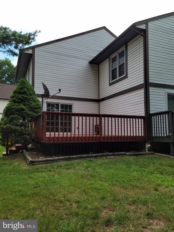 Building Photo - 284 Oakwood Village Ct