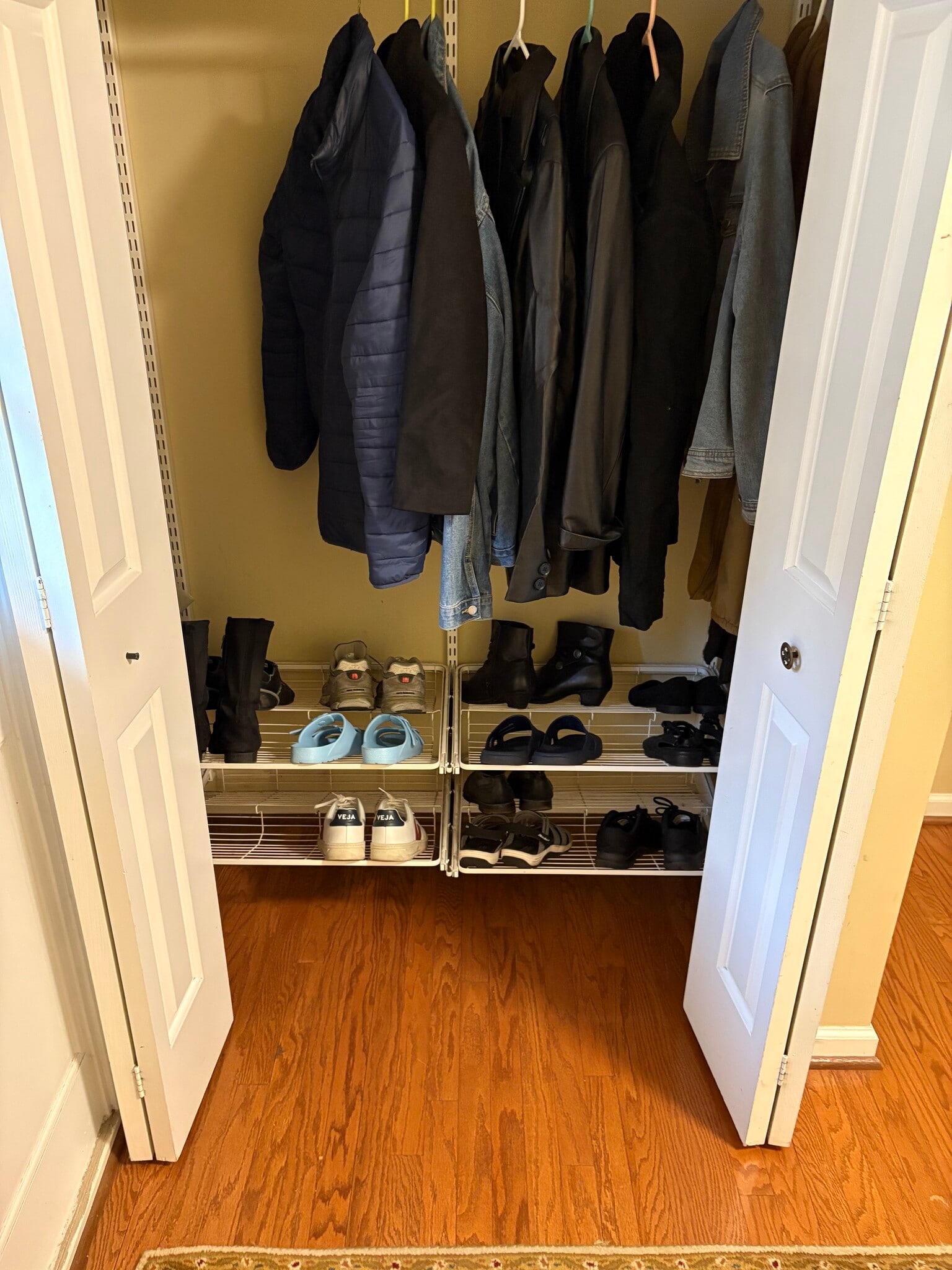 Building Photo - 1902 N Daniel St