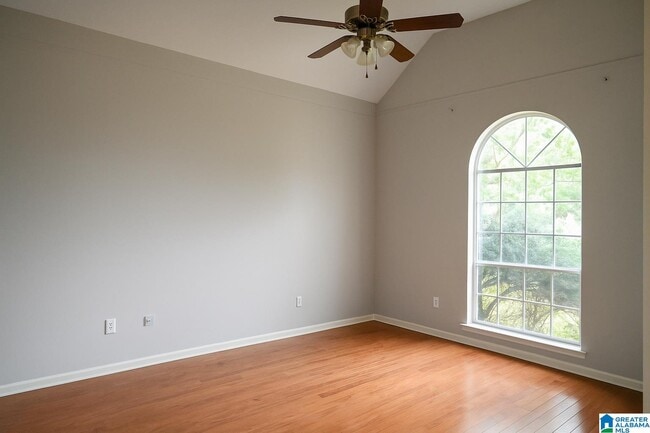 Building Photo - 2126 Russet Meadows Ln