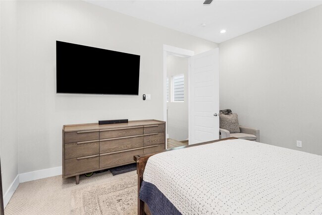 Building Photo - 7707 Nasser Ln