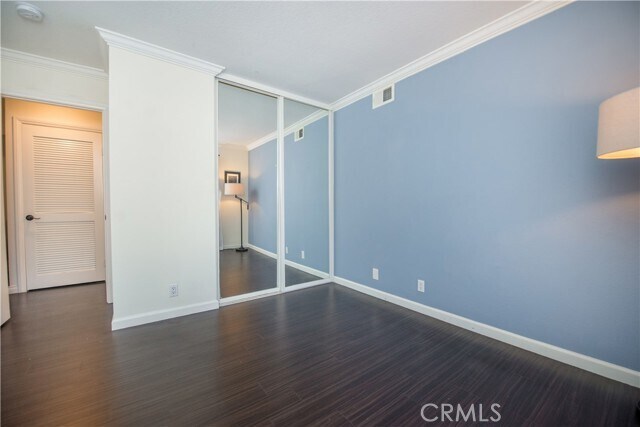 Building Photo - 63 Corsica Dr