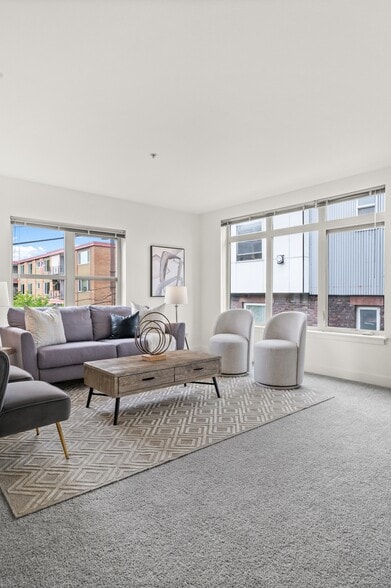 Building Photo - 1620 Belmont Ave