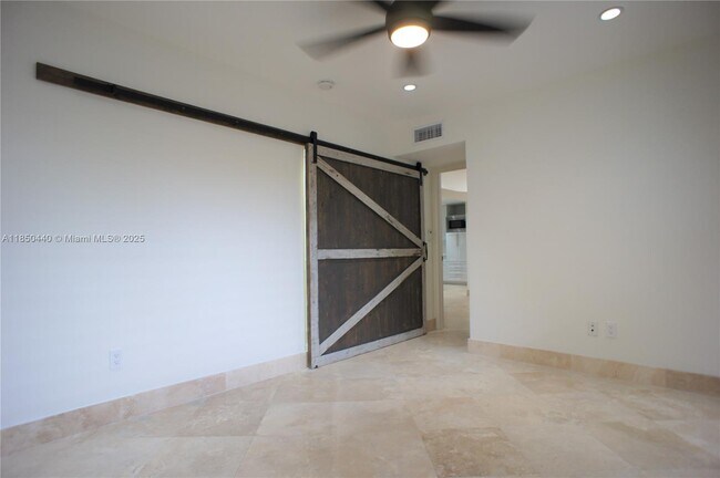 Building Photo - 8401 SW 107th Ave