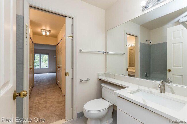 Building Photo - 37412 Legends Trail Dr
