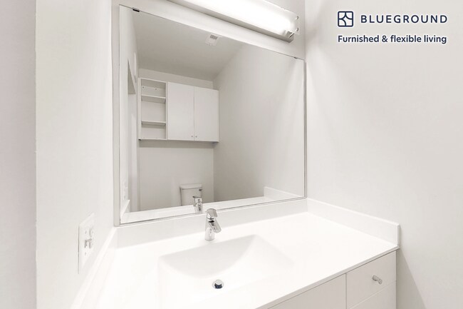Building Photo - 2425 Blueridge Ave