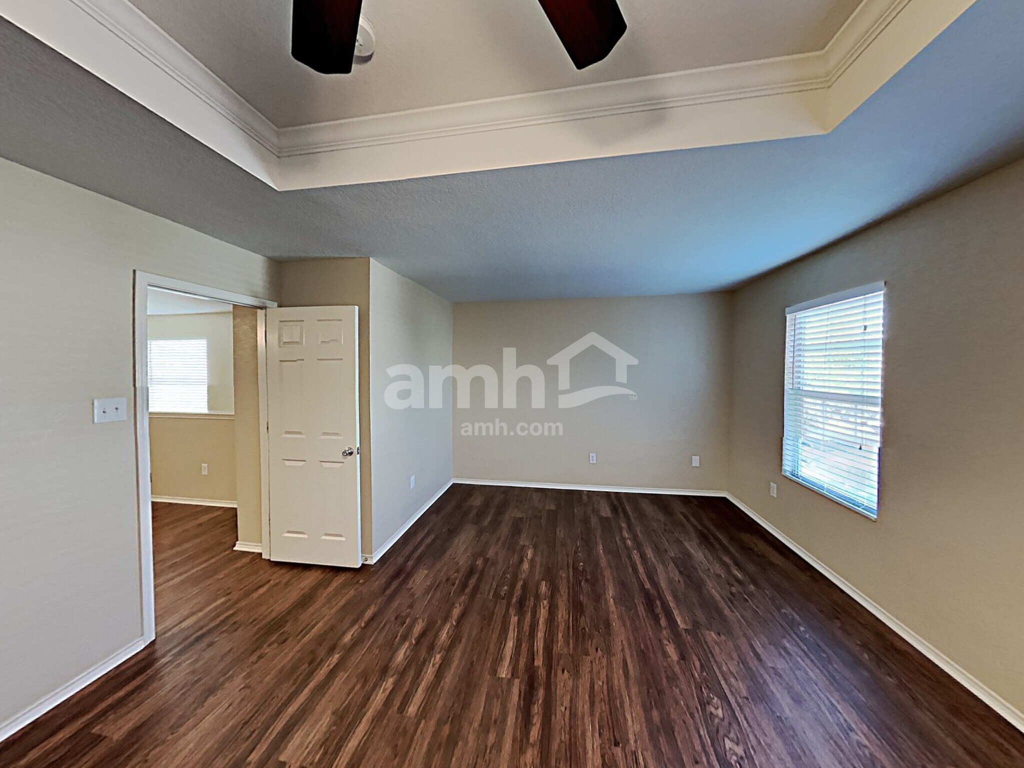 Building Photo - 9331 Juniper SPG