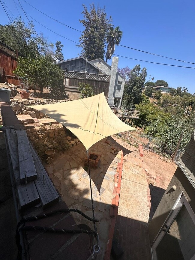 Building Photo - Mt Helix - Beautiful 3 bedroom 1.5 bathroom