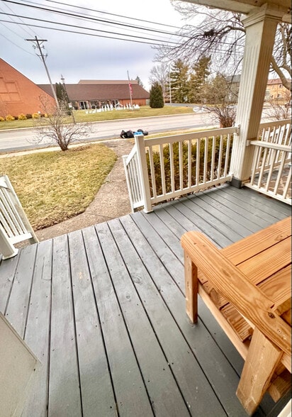 Building Photo - 4222 Broadway