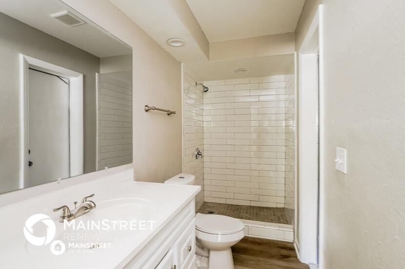 Building Photo - 1247 Kingston Ave