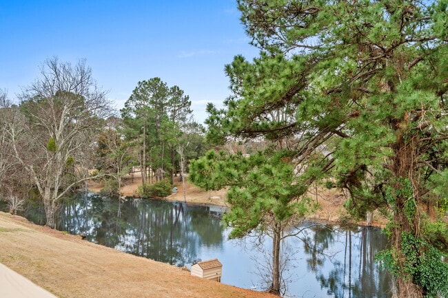 Building Photo - 4088 Fairway Lakes Dr