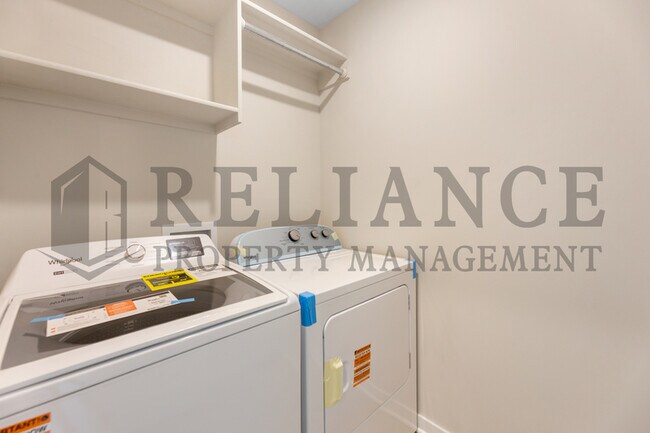 Building Photo - 12422 Blanford St